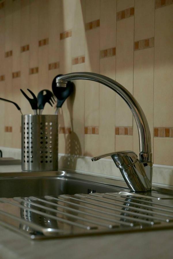 Blu Suites And Apartments Бари Екстериор снимка