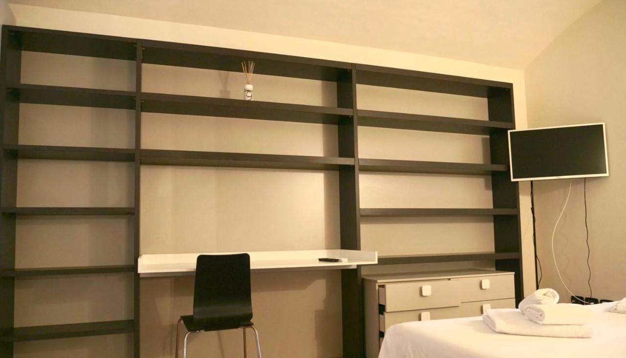 Blu Suites And Apartments Бари Екстериор снимка